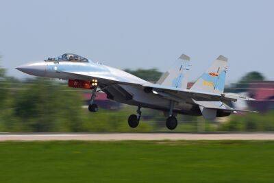 Россия начнет поставки Су-35 Ирану уже весной этого года - news.israelinfo.co.il - Россия - Москва - Египет - Иран - Сша - Тегеран - Исфахан