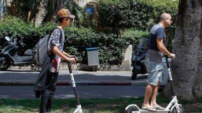 В Тель-Авиве ввели новый способ борьбы с самокатами на тротуарах - vesty.co.il - Израиль - Тель-Авив
