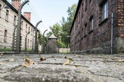Режиссеры доносят историю Холокоста до молодого поколения с помощью виртуальной реальности - nashe.orbita.co.il - Польша