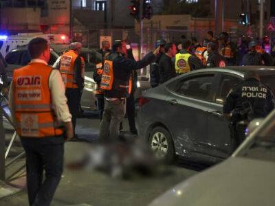 Теракт в Иерусалиме: полиция сообщает о нескольких боевиках и 10 раненых - unn.com.ua - Израиль - Иерусалим - Украина - Восточный Иерусалим - Киев