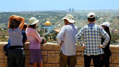 Игра в одни ворота: почему в Израиль не приезжают туристы из ОАЭ - vesty.co.il - Израиль - Иерусалим - Эмираты - Абу-Даби - Бахрейн