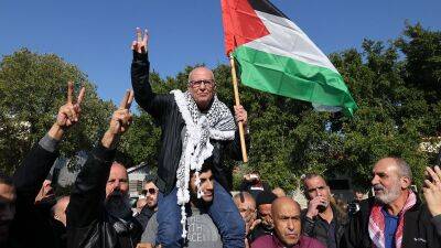 Шимон Перес - Карим Юнис - В Израиле освобождён самый известный палестинский заключённый - ru.euronews.com - Израиль - Палестина