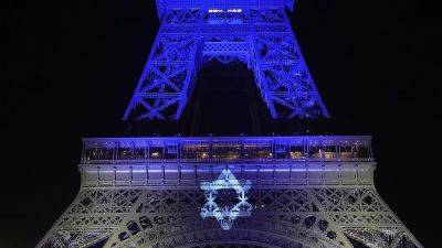 Акция солидарности в Париже: "То, что произошло, похоже на Холокост..." - ru.euronews.com - Израиль - Франция - Париж