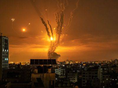 Израиль зафиксировал обстрелы с территории из Сирии и нанес ответный удар - unn.com.ua - Израиль - Сирия - Сша - Украина - Ливан - Киев - Из