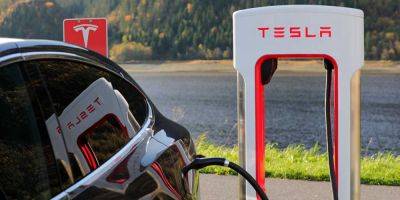 Tesla сделала бесплатными зарядки Supercharger в Израиле - detaly.co.il - Израиль - Сша - штат Калифорния - штат Флорида