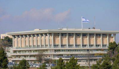 Беня Ганц - Йоав Галант - Парламент Израиля одобрил создание чрезвычайного правительства - trend.az - Израиль