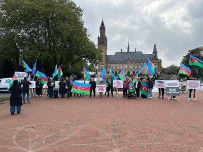 Рубен Варданян - Перед зданием Международного суда прошла акция протеста азербайджанской общины (ФОТО/ВИДЕО) - trend.az - Армения - Гаага - Азербайджан - Голландия - Бельгия
