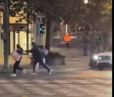 Теракт в Бельгии: людей расстреляли в Брюсселе под крик "Аллаху Акбар" - mignews.net - Игил - Швеция - Бельгия - Брюссель - Brussels - Акбар
