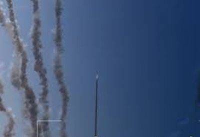 Из Ливана по Израилю выпущено две ракеты: перехвачена одна - mignews.net - Израиль - Ливан - Из