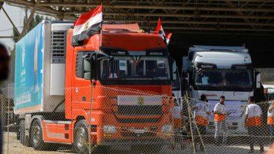 В Газу отправились первые 20 грузовиков с гуманитарной помощью - svoboda.org - Израиль - Египет