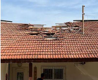 Прямое попадание в Сдероте: повреждена крыша - mignews.net