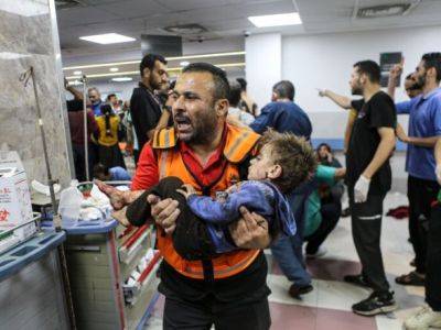 Взрыв в больнице в Газе: французская разведка указывает на "палестинскую ракету" - unn.com.ua - Израиль - Украина - Киев - Франция