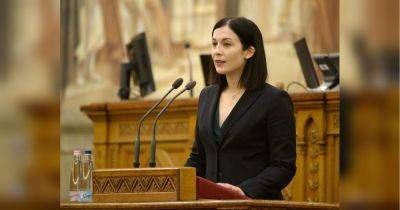 «Это жизненно важно — быть с Украиной»: венгерский евродепутат призвала ускорить и увеличить помощь - fakty.ua - Израиль - Украина - Евросоюз - Венгрия