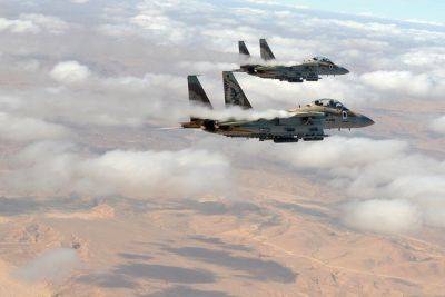 ЦАХАЛ атаковал базу ВВС в Сирии, убиты 8 солдат - mignews.net - Израиль - Сирия