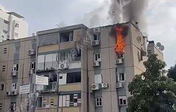 Ракета ХАМАС попала в жилой дом в Тель-Авиве - charter97.org - Израиль - Тель-Авив - Белоруссия