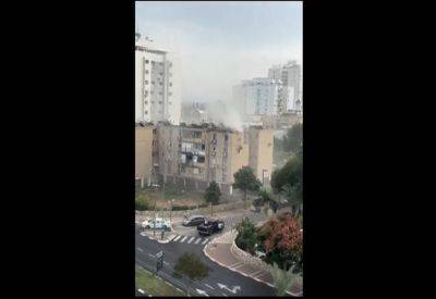 Тель-Авив: В момент попадания ракеты в квартире никого не было - mignews.net - Тель-Авив