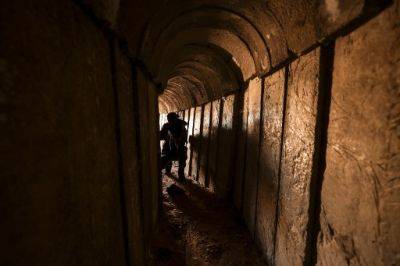 Мохаммад Багери - Израиль утверждает, что атаковал боевиков ХАМАС в туннелях Газы - unn.com.ua - Израиль - Иран - Украина - Киев