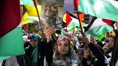 Ближний Восток: акции в поддержку ХАМАС - ru.euronews.com - Израиль - Палестина - Сша - Евросоюз - Стамбул - Анкара - Ливан - Йемен - Бейрут - Сана