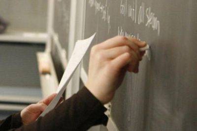 В Азербайджане увеличивается среднемесячная зарплата учителей - trend.az - Азербайджан