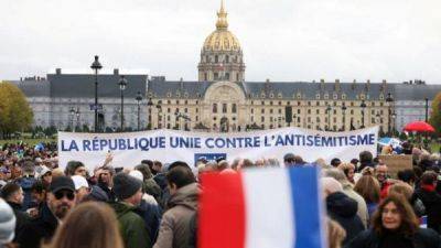 Марин Ле-Пен - Марш против антисемитизма в Париже перемешал политическую колоду Франции - fokus-vnimaniya.com - Израиль - Франция - Париж - Президент