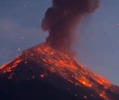 На Сицилии началось извержение вулкана Этна. Фото, видео - mignews.net - Италия - Видео - Фото