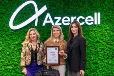 Завершились очередные курсы английского языка, организованные Azercell для журналистов - trend.az - Азербайджан