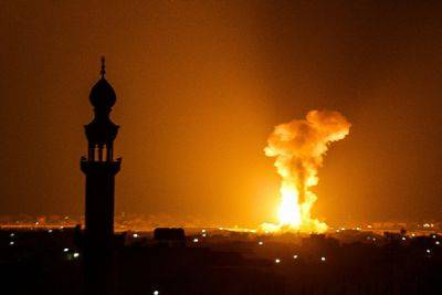 ВВС Израиля наносят ночные удары в секторе Газа - nashe.orbita.co.il - Израиль