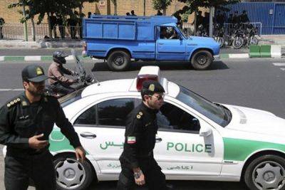 В Иране произошло вооруженное нападение на полицейский участок - trend.az - Иран