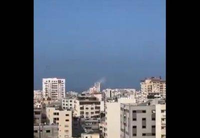 ЦАХАЛ выпустил предупредительную ракету по самому высокому зданию в Газе - mignews.net