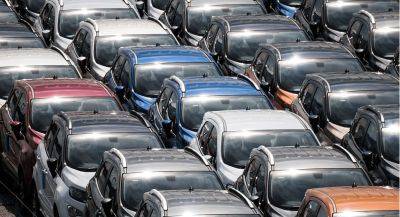 В портах простаивают десятки тысяч новых автомобилей, и перед импортерами стоит нелегкий выбор - nep.detaly.co.il