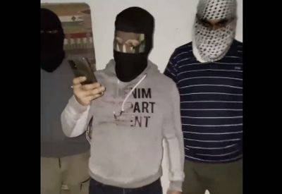 "Все только начинается": жители Газы избивают полицейского ХАМАСа - mignews.net