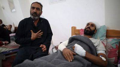 Кризис в Газе: люди ищут близких среди погибших, а врачи считают, что худшее впереди - ru.euronews.com - Израиль