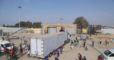 Еще 200 грузовиков с помощью и 4 цистерны с топливом въехали в Газу через "Рафах" - dialog.tj - Израиль - Палестина