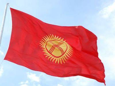 Садыр Жапаров - Комитет парламента Кыргызстана одобрил законопроект об изменении флага страны - trend.az - Киргизия - Президент