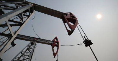 Саудовская Аравия и РФ заявили о добровольном снижении добычи нефти, — Reuters - focus.ua - Россия - Украина - Саудовская Аравия