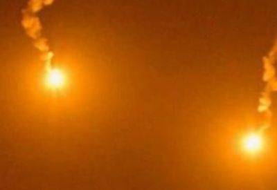 Новые удары по Газе, осветительные ракеты над городом - mignews.net - Над