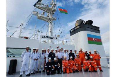 На танкере “Зангезур” типа “Aframax” поднят флаг Азербайджана (ФОТО) - trend.az - Азербайджан