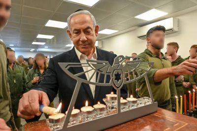 Биньямин Нетаниягу - Нетаниягу зажег шестую свечу с израильскими героями - mignews.net - Израиль
