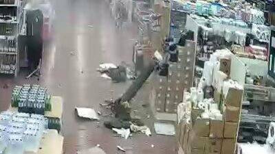 Обломок ракеты из Газы рухнул на супермаркет в Ашдоде - vesty.co.il - Израиль - Из