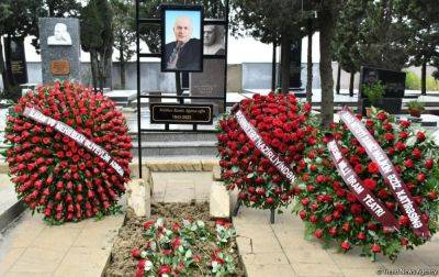 Тофиг Кязымов - Рамиз Мелик - Тахмасиб Рза - Мелик Дадашов - Рамиз Мелик похоронен на второй Аллее почетного захоронения (ФОТО) - trend.az - Азербайджан