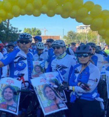 Офер Кальдерон - Велогонщики осуществили велопробег в поддержку похищенных и их семей - mignews.net - Израиль