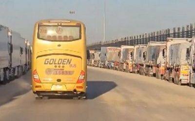 Теперь грузовики с гумпомощью будут ехать в Газу через Керем-Шалом - mignews.net - Израиль - Египет - Сша