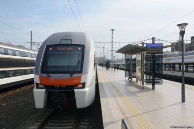 Движение поездов на железной дороге Баку-Пиршаги приостановлено - trend.az