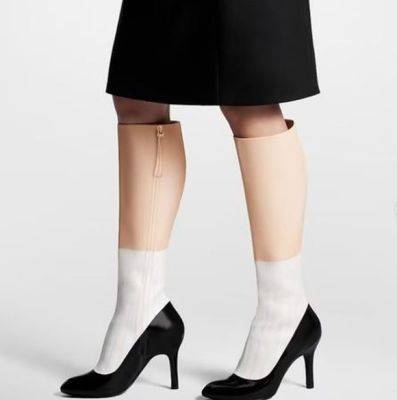 Louis Vuitton - Louis Vuitton предлагает сапоги с имитацией голых человеческих ног - mignews.net