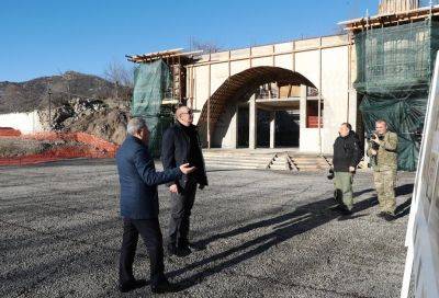 Ильхам Алиев - Президент Ильхам Алиев ознакомился с ходом строительных работ в мечети в селе Дашалты (ФОТО) - trend.az - Азербайджан - Президент