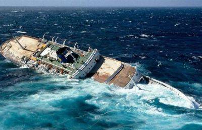 В Андаманском море таиландские военные успешно провели операцию по спасению 73 человек с затонувшего судна - trend.az - Таиланд