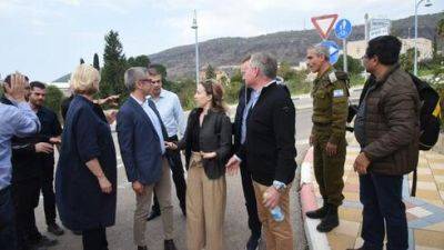 Эли Коэн - Глава МИД Израиля - иностранным послам: мы на пороге новой войны в Ливане - vesty.co.il - Израиль - Ливан - Шломи - район Южный