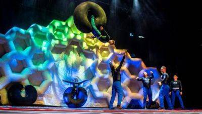 Шахар Фридман - Цирковые супергерои из Украины и Израиля создали новогоднее шоу в память о десантнике - vesty.co.il - Израиль - Россия - Иерусалим - Украина - Белоруссия - Голландия - Из