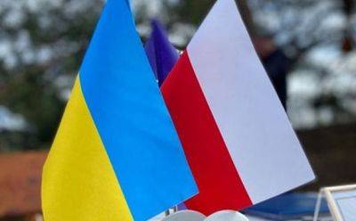 Польский генерал: РФ сознательно обстреливает Украину у нашей границы - mignews.net - Россия - Украина - Польша - Президент