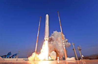 Ким Ченын - КНДР в будущем году планирует запустить еще три разведывательных спутника - trend.az - Сша - Япония - Южная Корея - Кндр - Корея